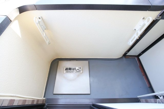 16/29 バルコニー