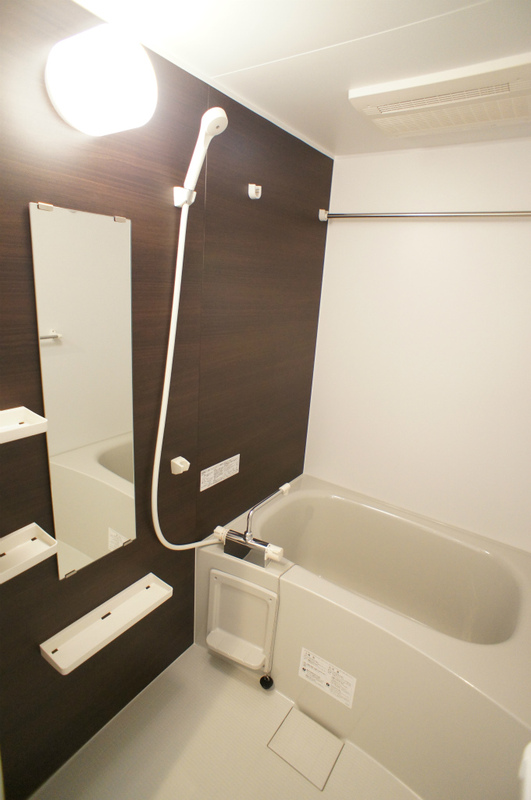 13/24 浴室
