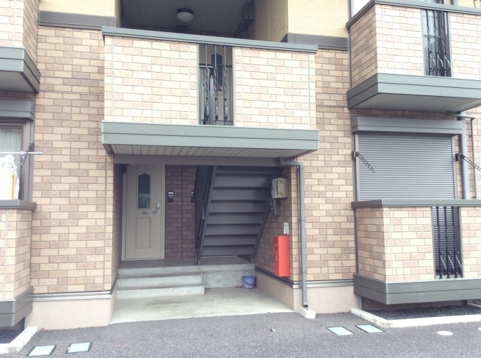 17/20 エントランス