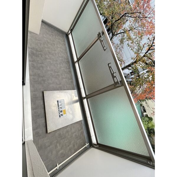 16/28 バルコニー