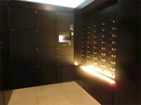 2/10 エントランス