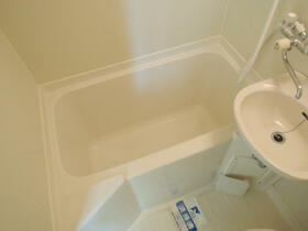 8/16 浴室