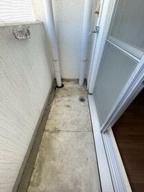 13/16 バルコニー