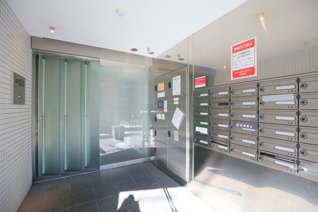 3/10 エントランス