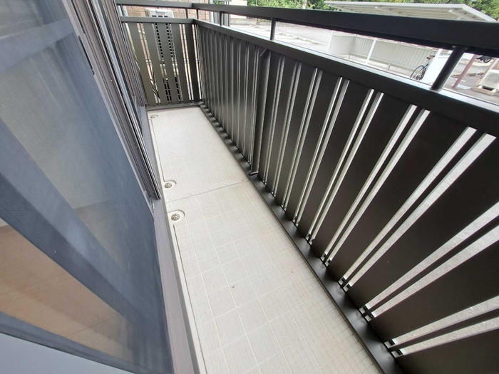 13/21 バルコニー