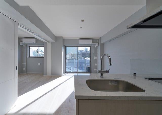 13/15 リビング/ダイニング