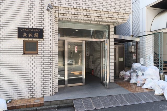 24/26 エントランス