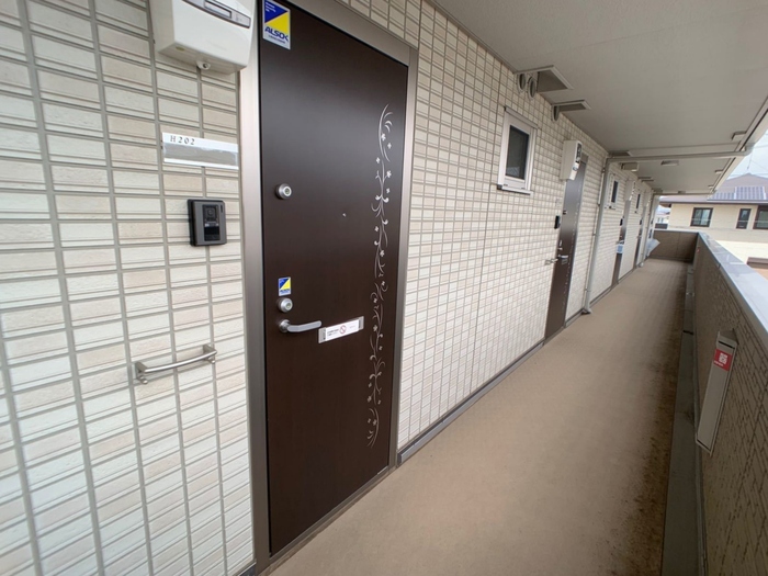 19/21 エントランス