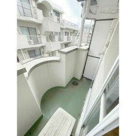 13/16 バルコニー