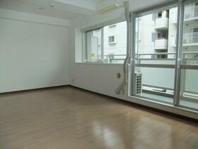 4/16 リビング/ダイニング