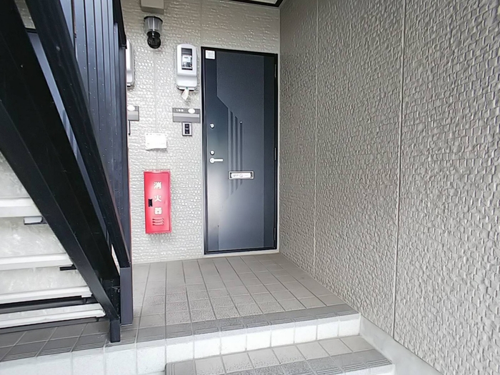 2/4 エントランス