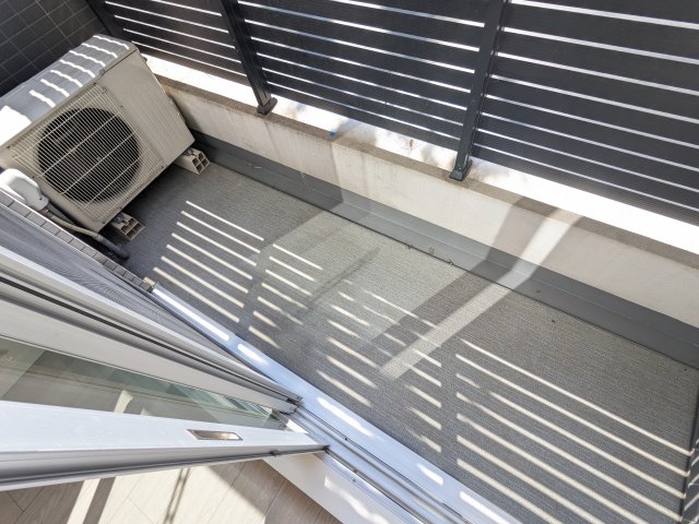 19/30 バルコニー