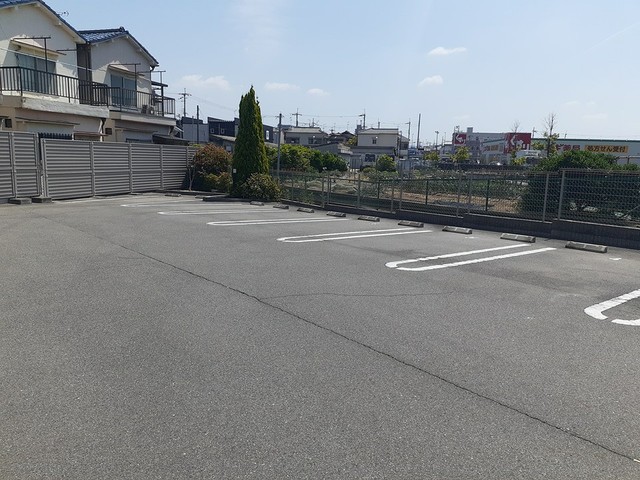 2/8 駐車場