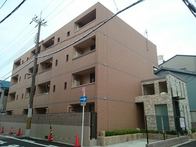 1/24 外観