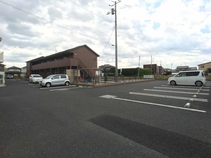 20/23 駐車場