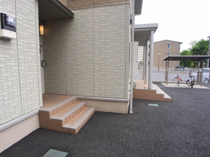 19/28 エントランス