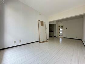 4/16 リビング/ダイニング