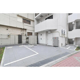 5/5 駐車場