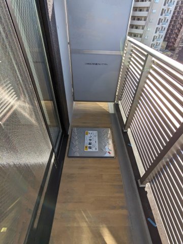 21/30 バルコニー