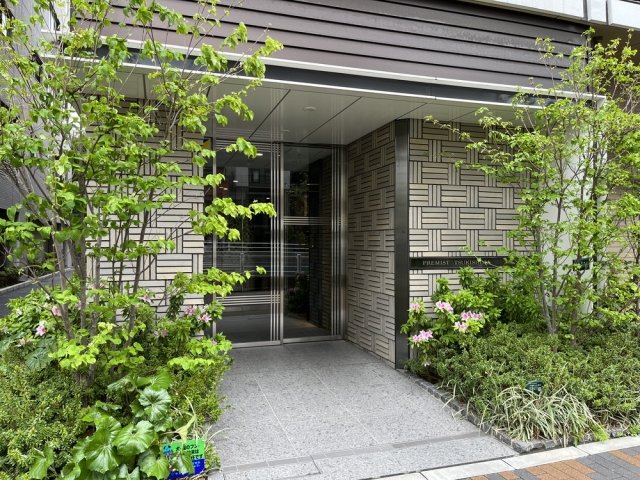 2/3 エントランス