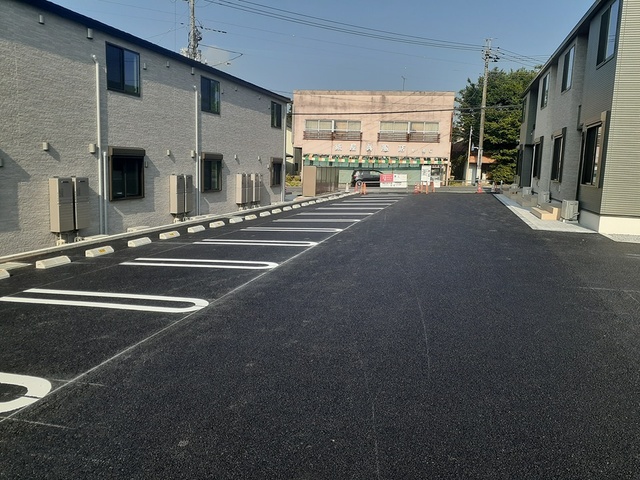 14/20 駐車場