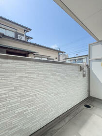 13/16 バルコニー