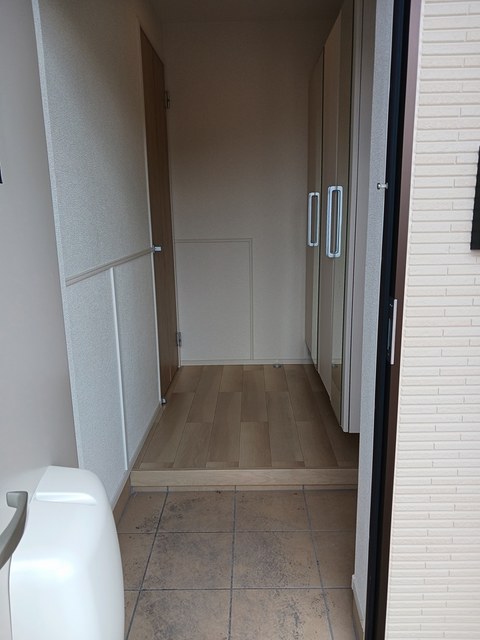 6/20 玄関