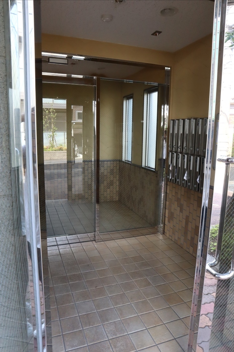 9/10 エントランス