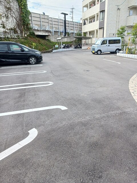 14/20 駐車場