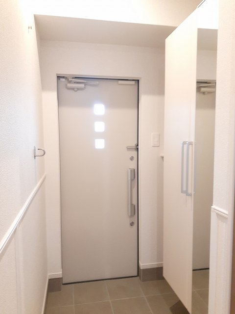 6/20 玄関