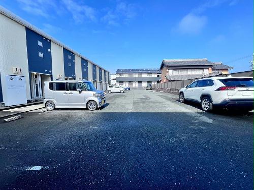 13/21 駐車場