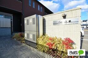 15/16 エントランス