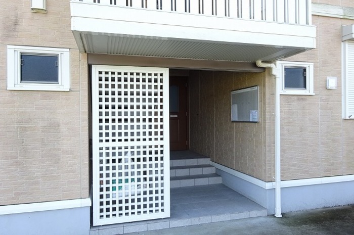 17/19 エントランス