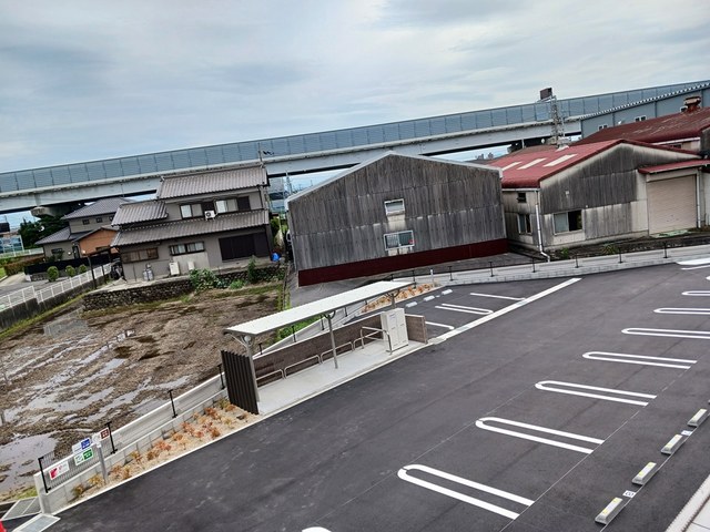 14/20 駐車場