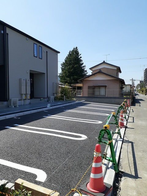 14/20 駐車場