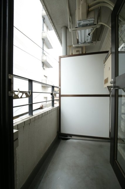 19/24 バルコニー