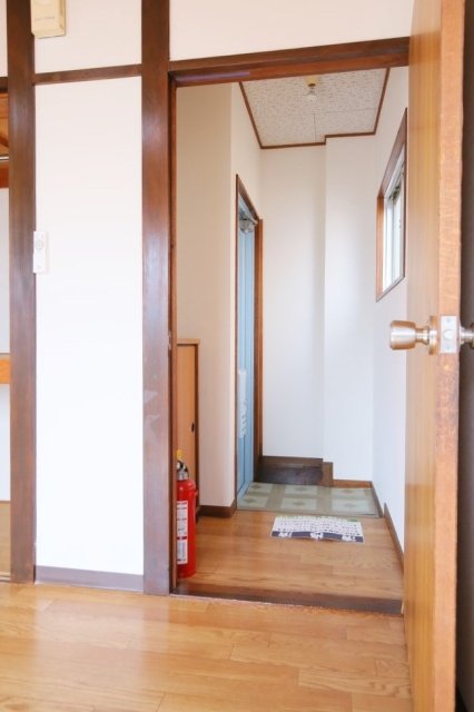 14/30 玄関