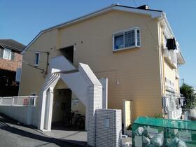 17/27 エントランス