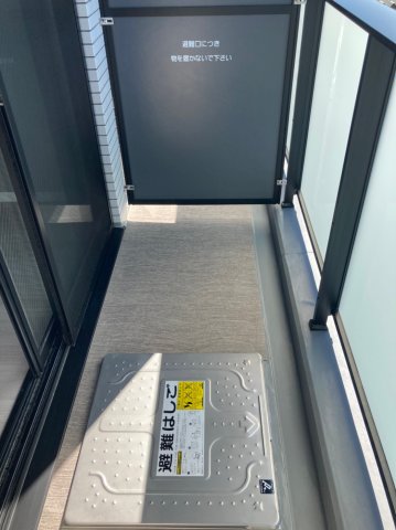 13/25 バルコニー