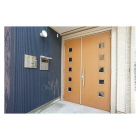 2/3 エントランス