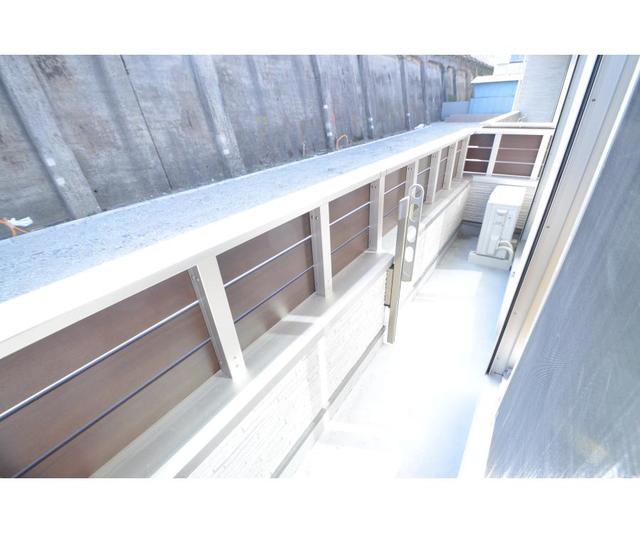 13/17 バルコニー