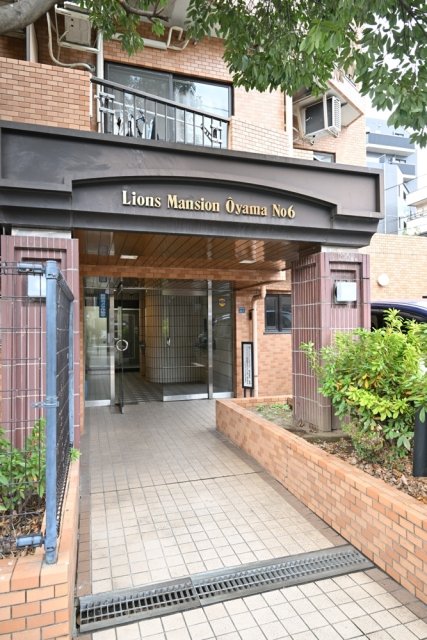 14/16 エントランス