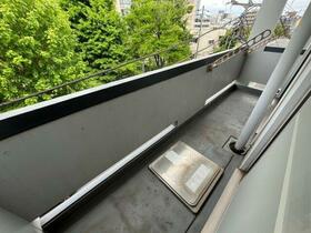 14/17 バルコニー