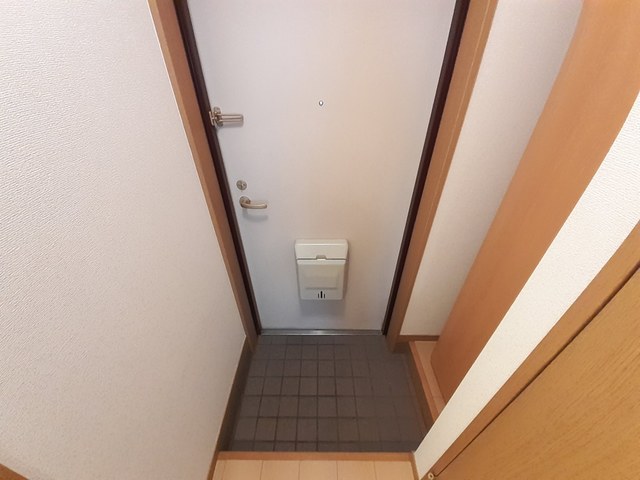 5/20 玄関