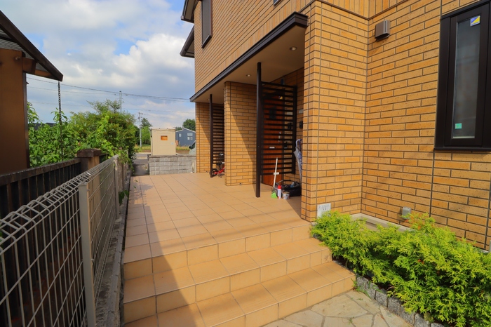 19/20 エントランス