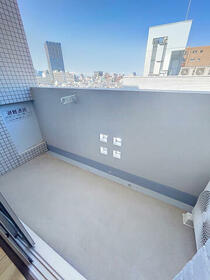 13/16 バルコニー