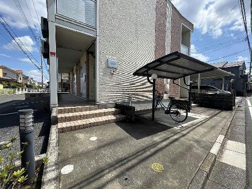 2/3 エントランス