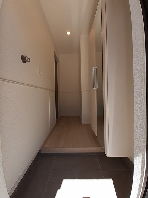 6/20 玄関