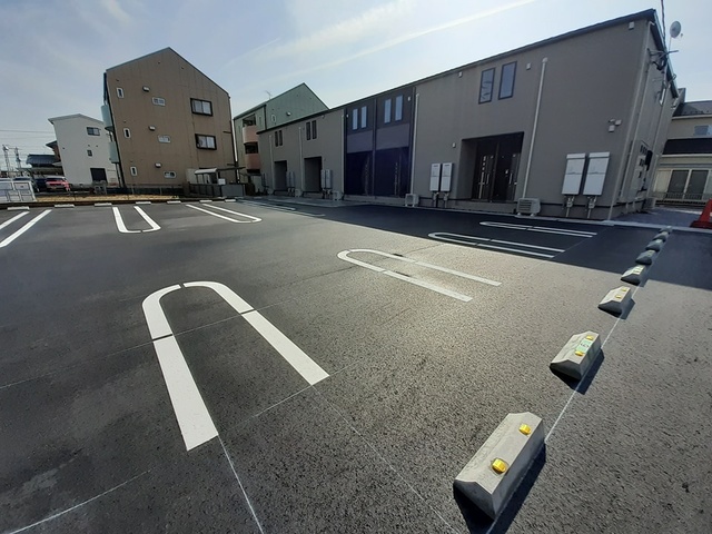 16/22 駐車場