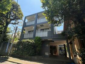 16/24 エントランス